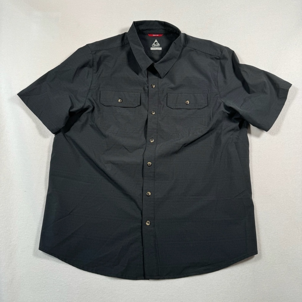 Gerry Short Sleeve Button Up Shirt Mens Size XL Navy Blue Vented